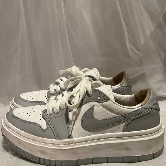 Air Jordan 1 Low Elevate Nike - Picture 2 of 5